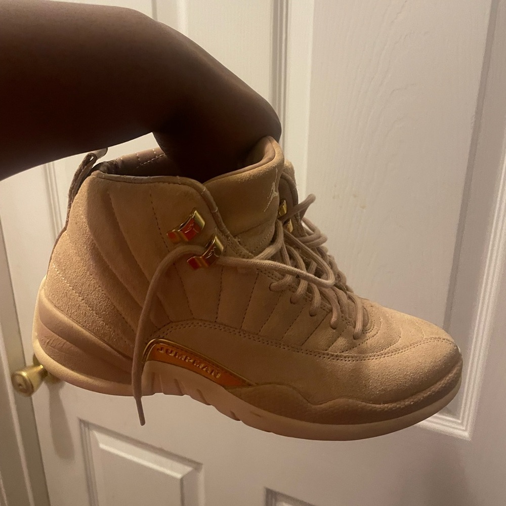 Jordan 12s for Sale! 🚨 - Picture 3 of 4